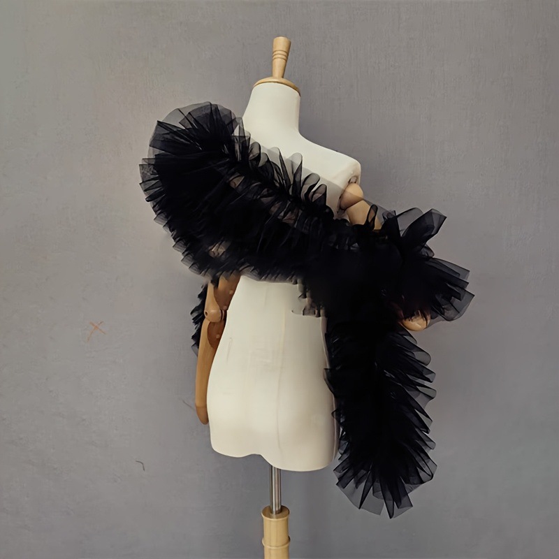 Women Accessories Photos - Czarny puszysty szal z gazy, rekwizyt